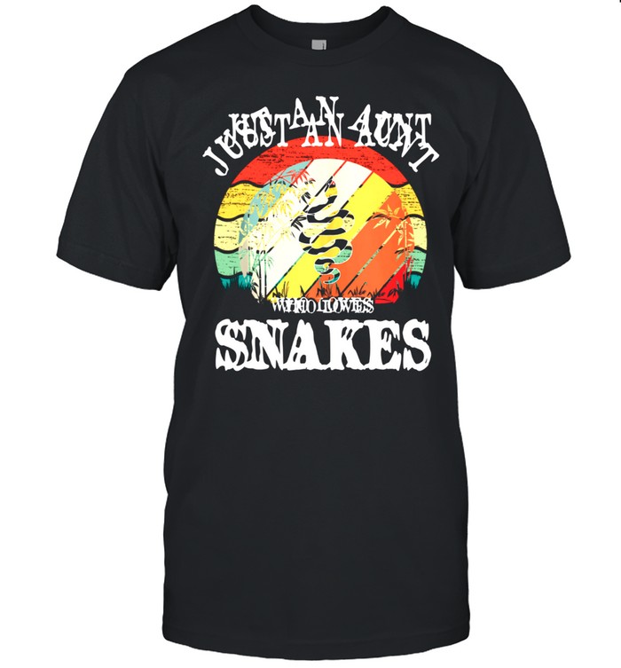 Just An Aunt Who Loves Snakes shirt Classic Men's T-shirt