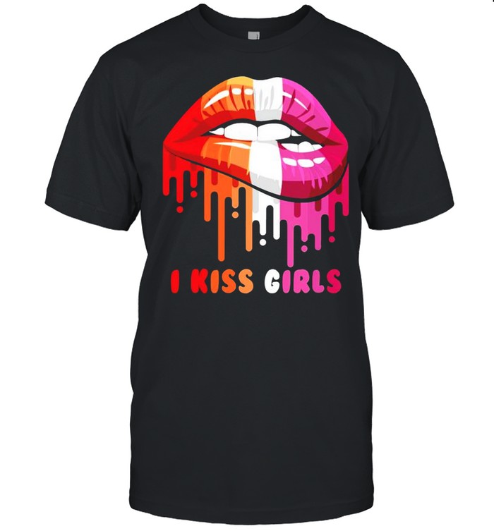 Lips I kiss girl shirt Classic Men's T-shirt
