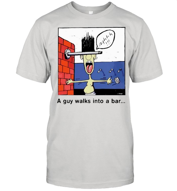 A guy walks into a bar shirt Classic Men's T-shirt
