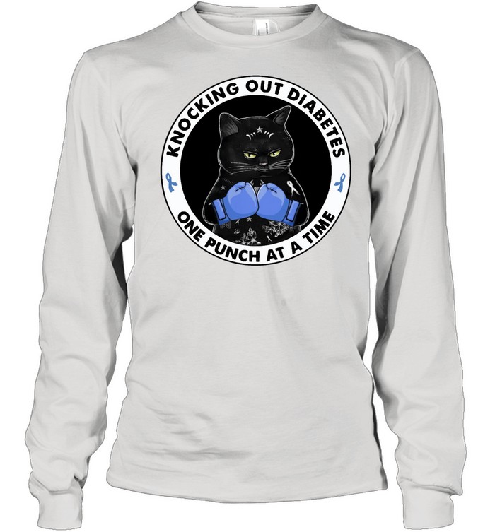 Black Cat knocking out Diabetes one punch at a time shirt Long Sleeved T-shirt