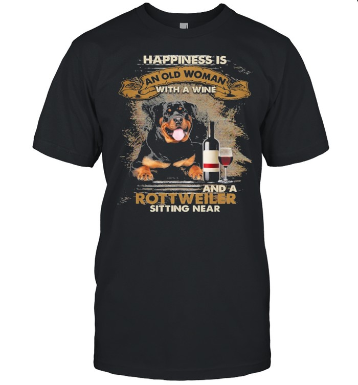 Happiness is an old woman with a and a coffee Rottweiler sitting in shirt Classic Men's T-shirt