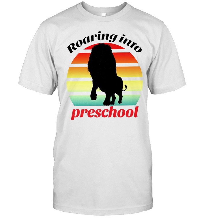 Lion roaring into preschool shirt Classic Men's T-shirt