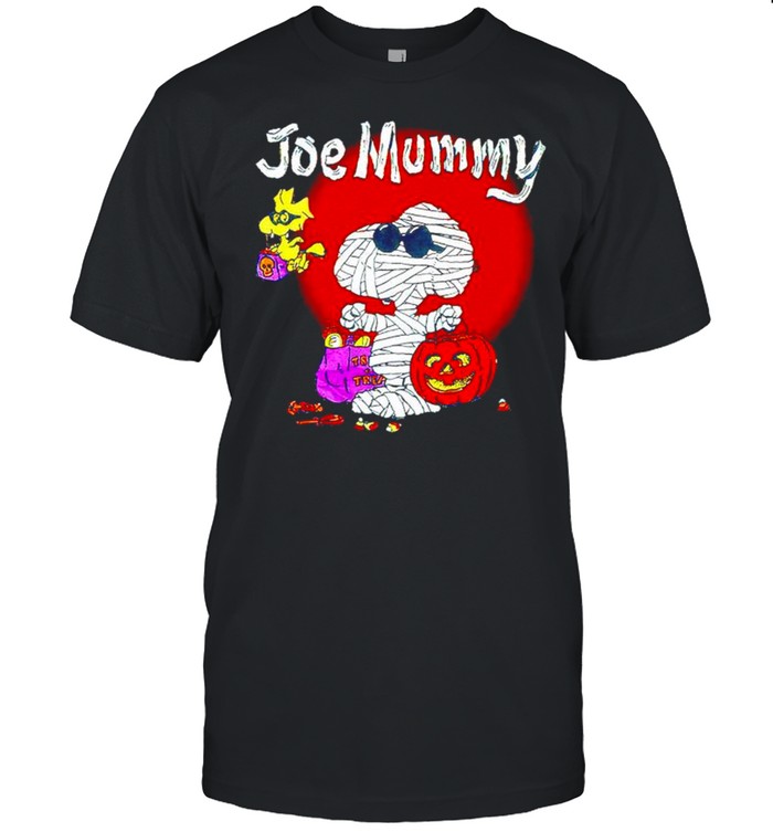Snoopy and Woodstock 1990s Joe Mummy Halloween shirt Classic Men's T-shirt