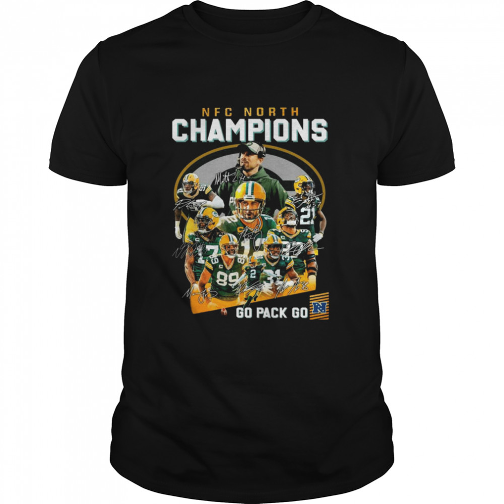 Green Bay Packers Team NFC North Champions Go Pack Go Signatures  Classic Men's T-shirt