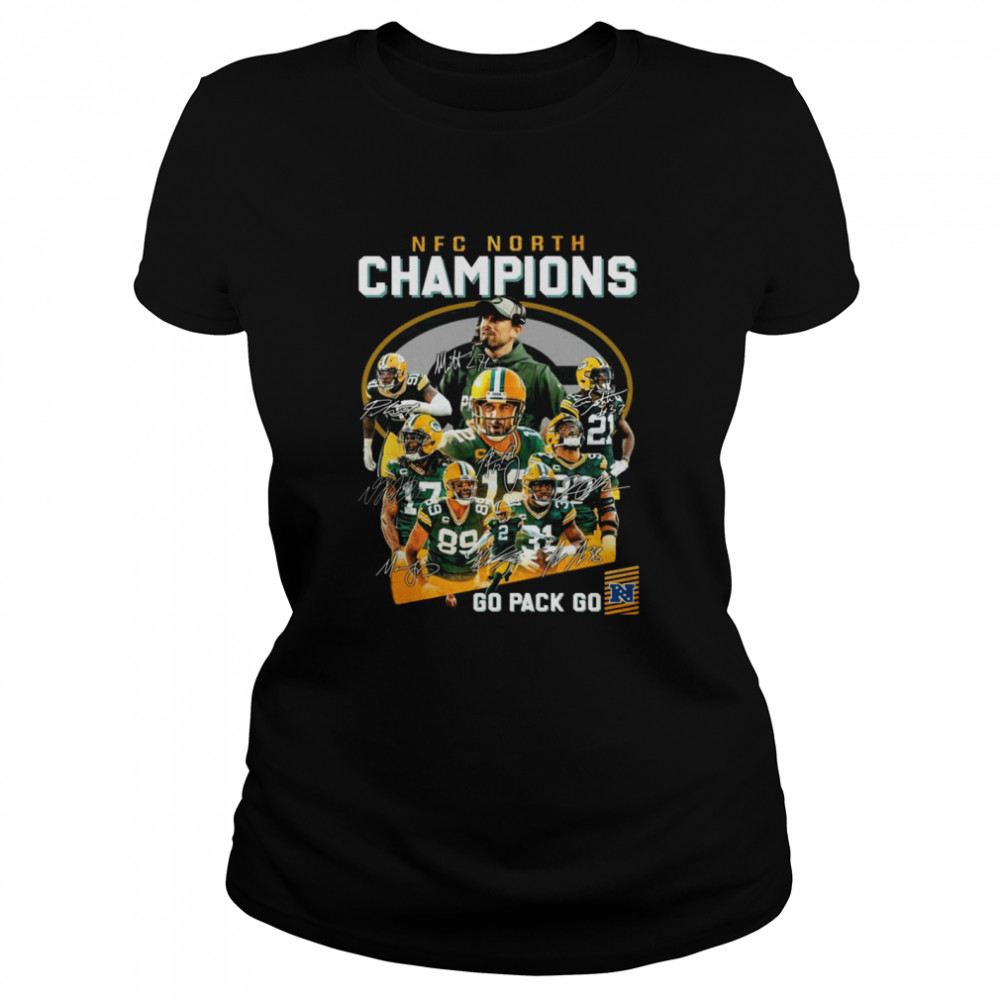 Green Bay Packers Team NFC North Champions Go Pack Go Signatures  Classic Women's T-shirt